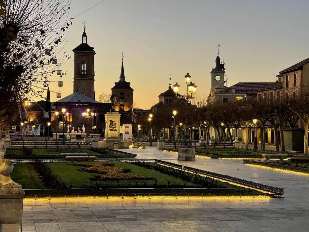 Sonar En La Plaza Cervantes 2 Алькала-де-Енарес Екстер'єр фото